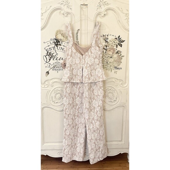 Lulus Ellis Jumpsuit Women's L White Beige Cutout Sleeveless NWOT - Picture 8 of 11